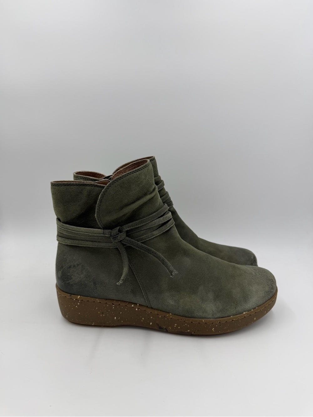 Dansko Evelyn Ankle Boots Lichen Burnished Suede Olive Green Booties Women’s 39
